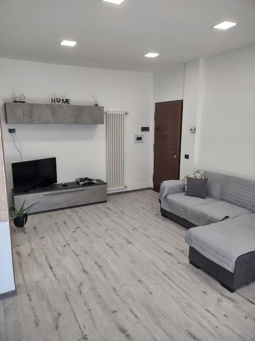 Apartmán Casa Lucia Rozzano Exteriér fotografie